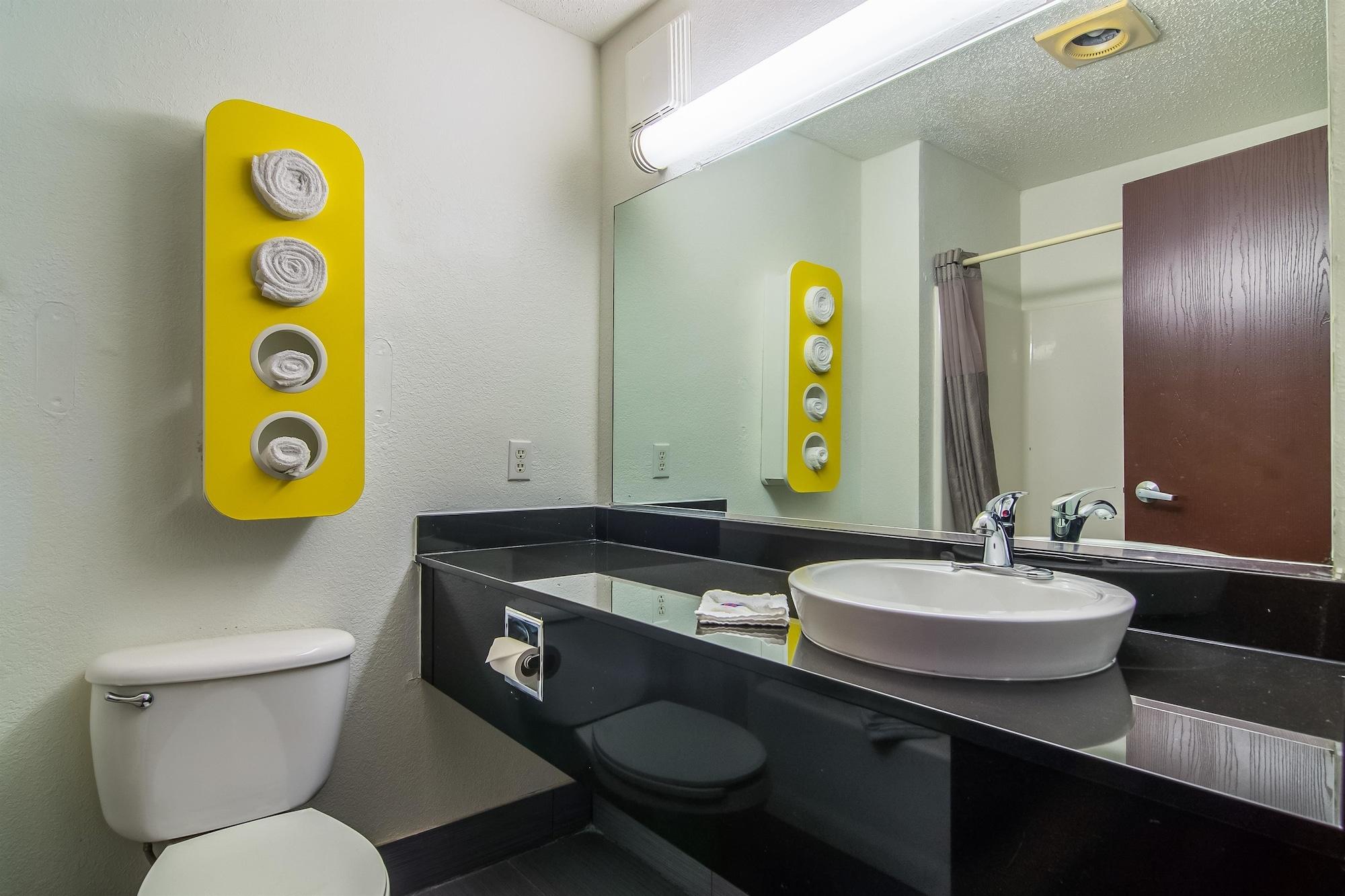 Motel 6-Dallas, Tx - North - Richardson Екстер'єр фото