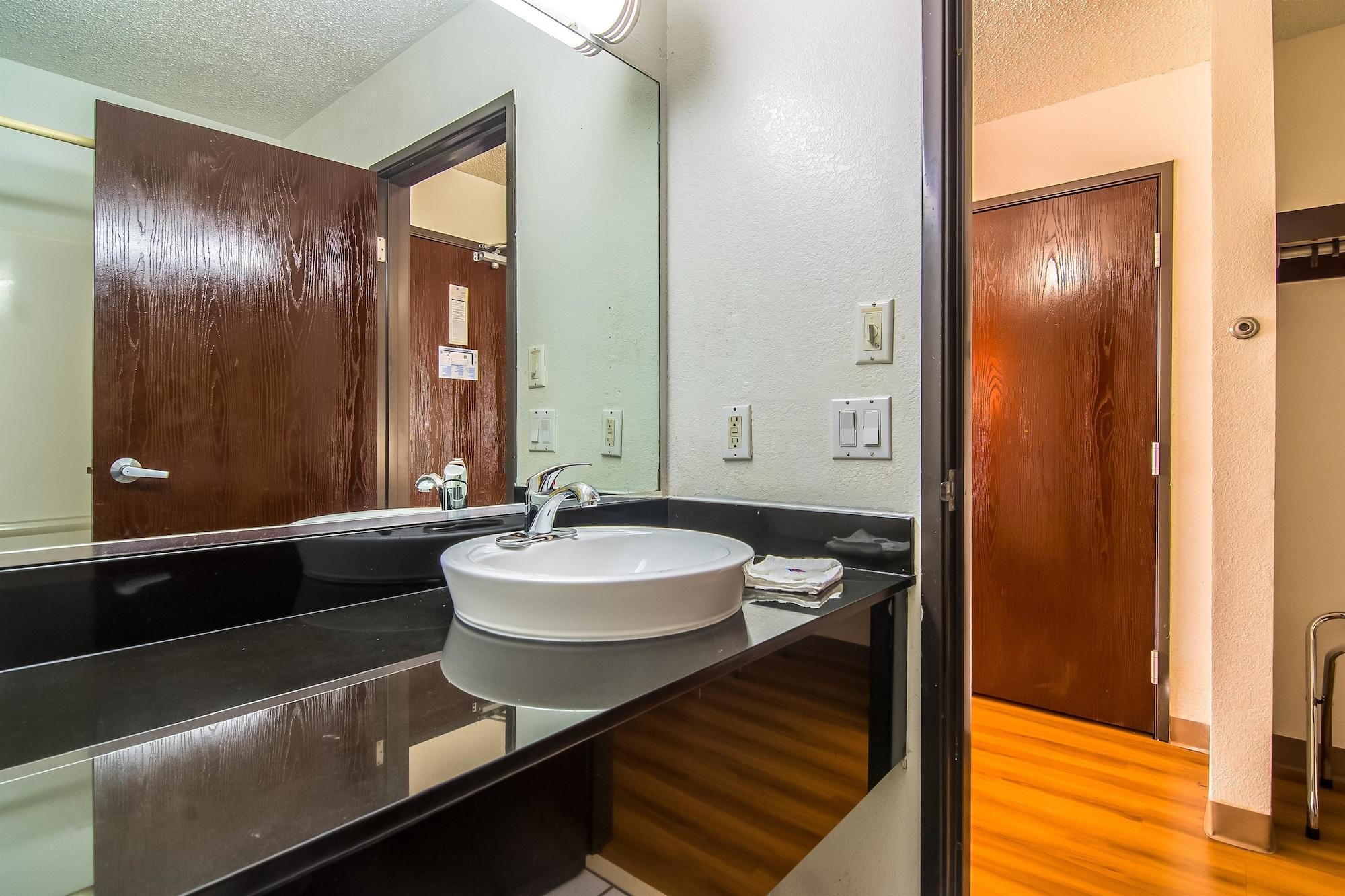 Motel 6-Dallas, Tx - North - Richardson Екстер'єр фото