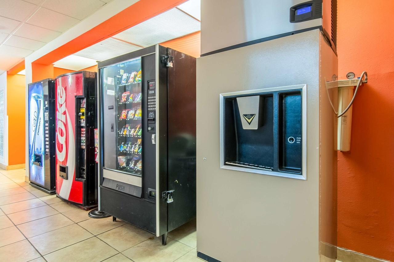 Motel 6-Dallas, Tx - North - Richardson Екстер'єр фото
